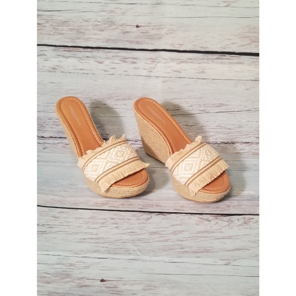 Charles David Shoes - ‼CLOSEOUT:NWOT CharlesDavid Dana Wedge Espadrilles
